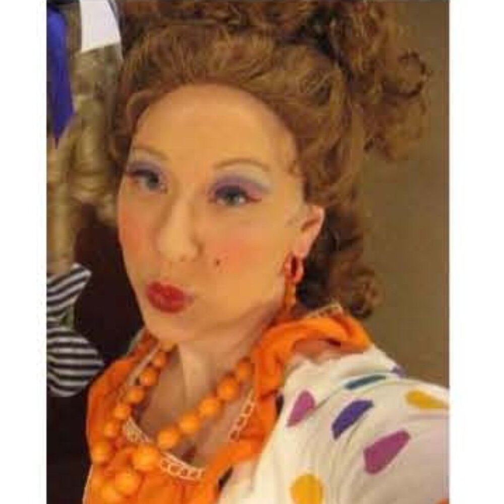 Meet your Posher - Picture 7 of 16